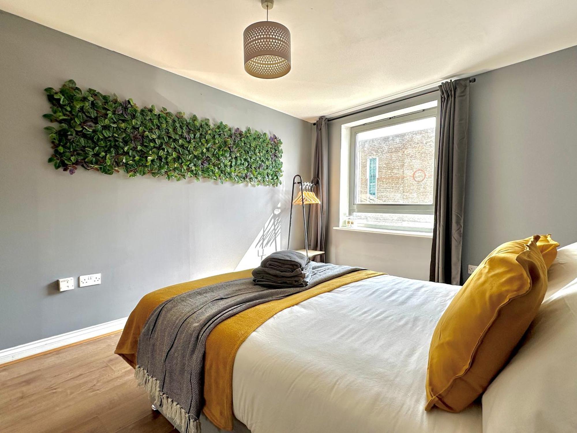 Watford Serviced Apartment, Free Parking, City Centre Esterno foto